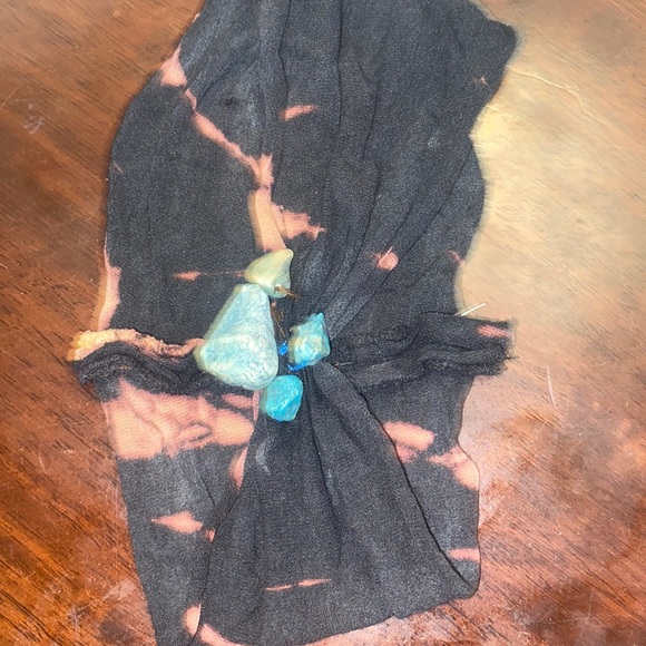 Headbands and Necklace - Picture 2 of 5